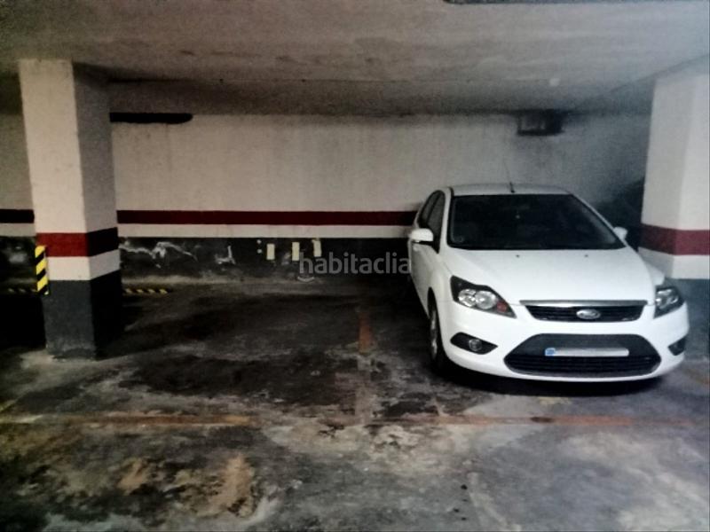 Foto 10c179d8-91c6-43b9-8fc0-e6c0606659ed. Alquiler parking coche en carrer clara campoamor 3 alquiler garaje en Alzira
