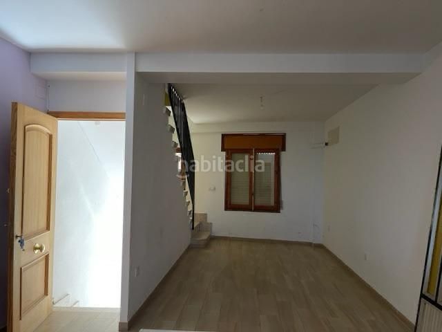 Foto 72d3d761-8244-4824-a124-e88378f253cb. Pis a Elche de la Sierra