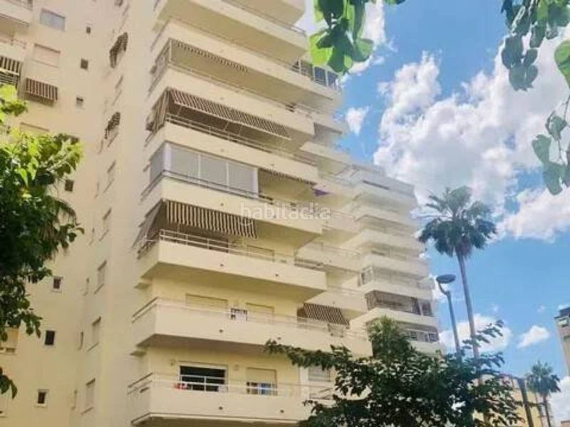 Foto 2e17b93c-3d29-4c24-a0e3-29a1ce2d38ee. Lloguer apartament amb piscina a Playa de Gandía Gandia
