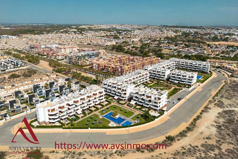 Foto d17bf43e-4d05-425d-92bd-347b66c358a1. Alquiler apartamento en calle cabo santa maria 3 apartamento lomas premium seaview en Orihuela