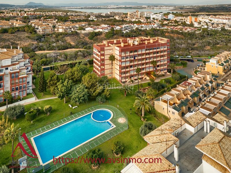 Foto 45bbda3d-580a-413d-b7a4-29ab3523c4f8. Location appartement dans calle helena 2 dans Torreblanca Torrevieja