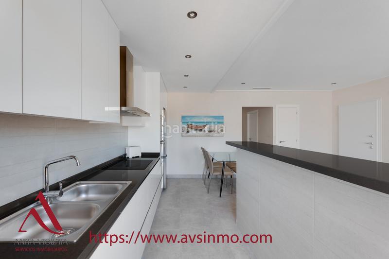 Foto 45696708-997e-452d-b941-900928aaa417. Alquiler casa en calle manzanilla 1 bungalow alto en punta prima en Torrevieja