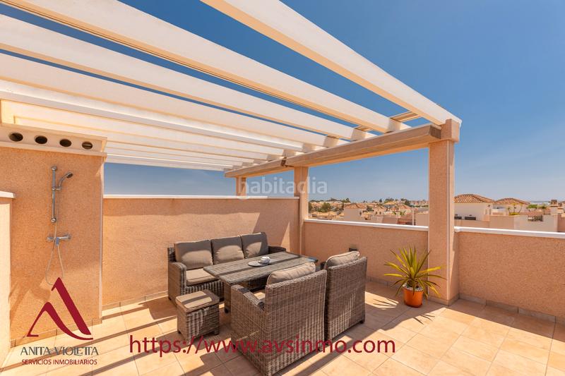 Foto 8ffd44bb-c329-4cb0-906e-8d8069d5abf3. Alquiler casa en calle manzanilla 1 bungalow alto en punta prima en Torrevieja