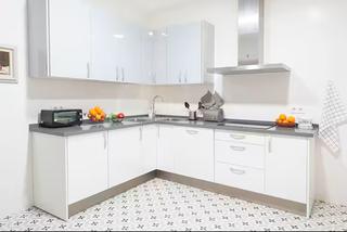 Lloguer Pis  Calle mateos gago. Apartamento moderno y bien equipado
