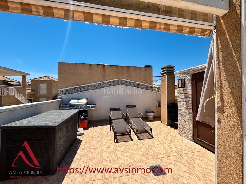 Foto aedd4ebe-9c90-4cf2-8020-ce5dec1a16ad. Piso en urbanización lago sol 39 bungalow bajo en venta en los balcones en Torrevieja