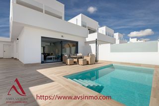 Miete Haus en Calle r�o mi�o 66. Villa en alquiler en san pedro del pinatar