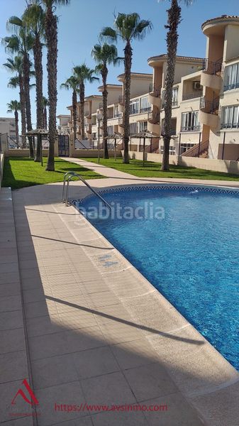 Foto 1b0af390-bc5e-43ee-952d-208e0e23f529. Appartement in calle rosa 98 in Los Balcones y los Altos Orihuela