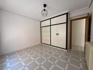 Piso en Santa Rosa. Piso de 156 m en santa rosa  adecuado para alquiler habitacional