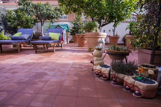 Piso en Eixample. Vivienda  local con gran terraza en el eixample de alcoy