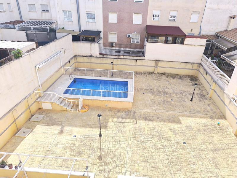 Foto 3ec028fd-5cee-47d4-9278-bc4dcbe47933. Pis amb calefacció piscina a Las Bayas Elche / Elx