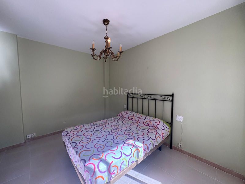 Foto 6648fe8e-2b3b-4f3d-813d-b25d986a3b80. Pis a Zona Nord Alcoi