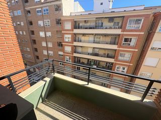 Pis a Zona Nord. Amplia vivienda en zona norte!