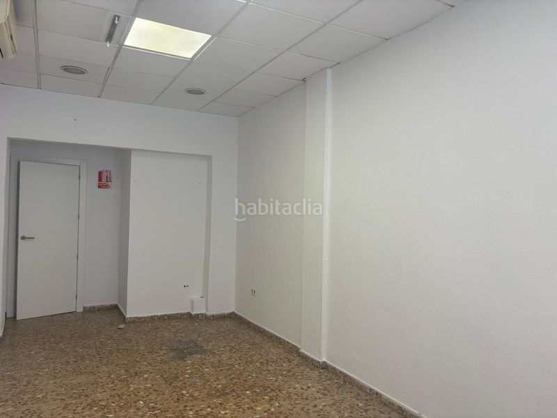 Foto bef1a872-beaa-42d2-8ccb-196b27d6bd9c. Lloguer local comercial a Ibi