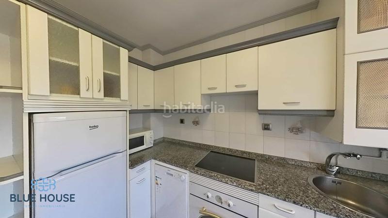 Foto e0b47111-9f6b-4919-8399-bfe940ecab50. Rent duplex with parking in La Calzada Gijón