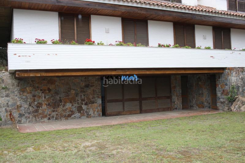 Foto b2a75dac-2ee2-4840-8c08-e9b531c6f225. Xalet amb xemeneia aparcament piscina a Rocaferrera Sant Andreu de Llavaneres