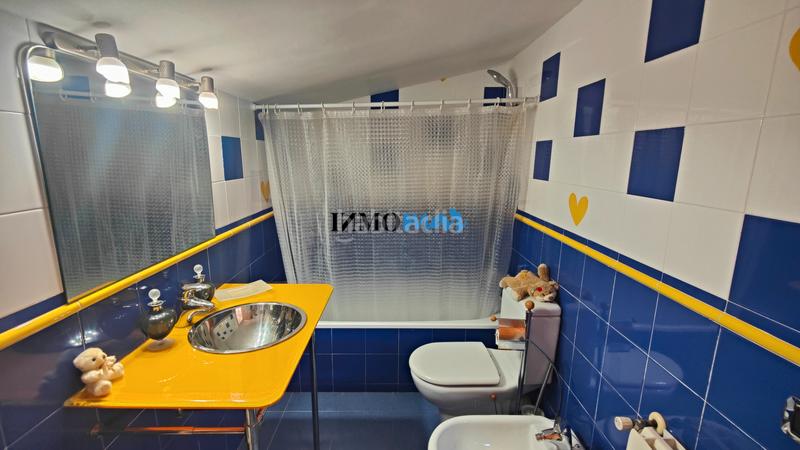 Foto 55bd89d8-f0b9-40c3-bec2-4f99e8389de4. Xalet a carrer de sant sebastià 18 a Centre Sant Andreu de Llavaneres