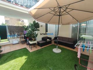 Planta baixa a Passeig de joaquim matas 98. Planta baja luminosa con jardín y acceso a piscina