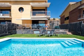 Location Maison jumelée  Carrer montnegre