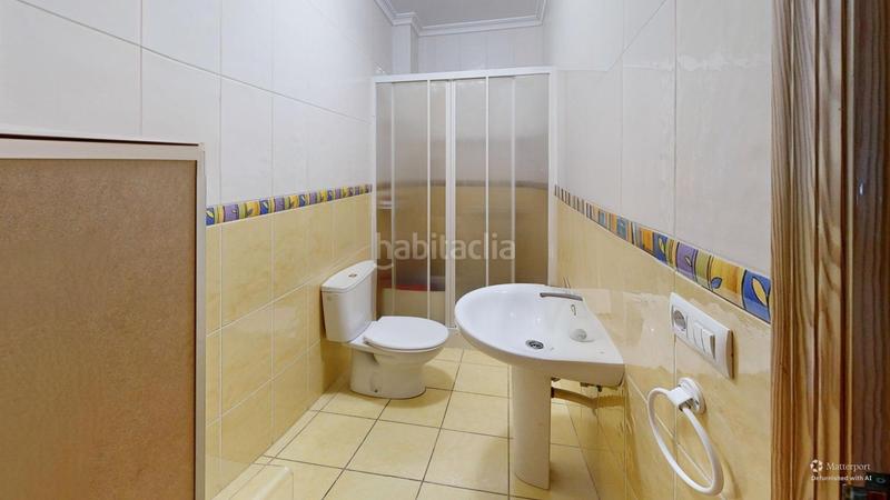 Foto 596894e0-75d3-4bd4-9542-56e89a0538f8. Casa adosada adosado en venta en Montroy