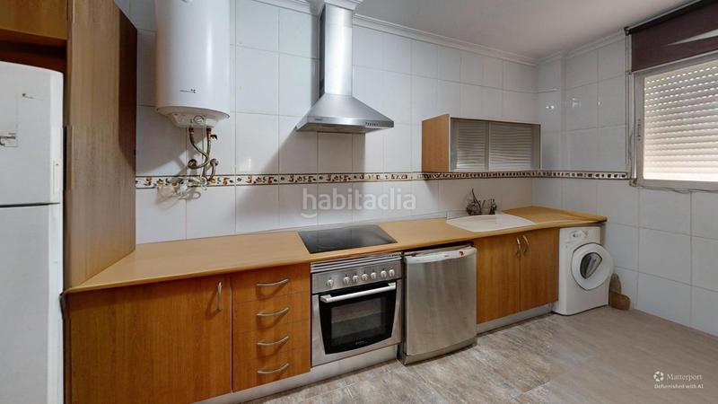 Foto 7aed96d4-29fa-41f0-bdf2-82a8a92f8412. Casa adosada adosado en venta en Montroy