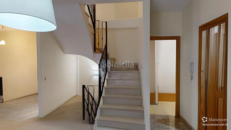 Foto 8d03a12b-c5fb-42c1-94e7-7ccfd331b87c. Casa adosada adosado en venta en Montroy