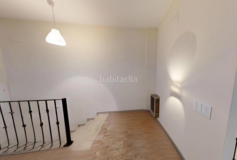 Foto d48ad38b-c537-428c-aa99-e0ceeb7e3476. Casa adosada adosado en venta en Montroy