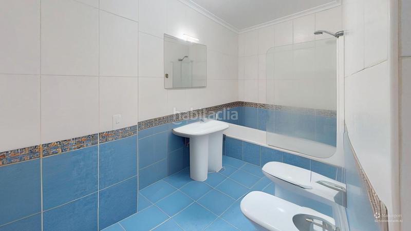 Foto f11bb09b-bd8a-43b9-b571-205ec9d50a13. Casa adosada adosado en venta en Montroy