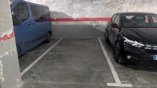 Aparcament cotxe a Albal. Plaza de garaje