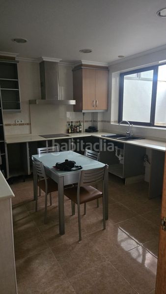 Foto 06b33ef0-b9d1-4b47-9cd0-b04a747b2ce8. Casa amb aparcament a Albal