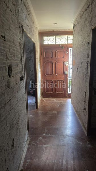 Foto d64eba4c-3142-4f44-a4ee-4220409632bb. Casa amb aparcament a Albal