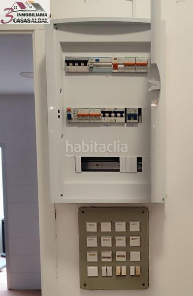 Foto 2368fc21-717a-48d7-8107-5632590dee57. Local comercial a Massanassa