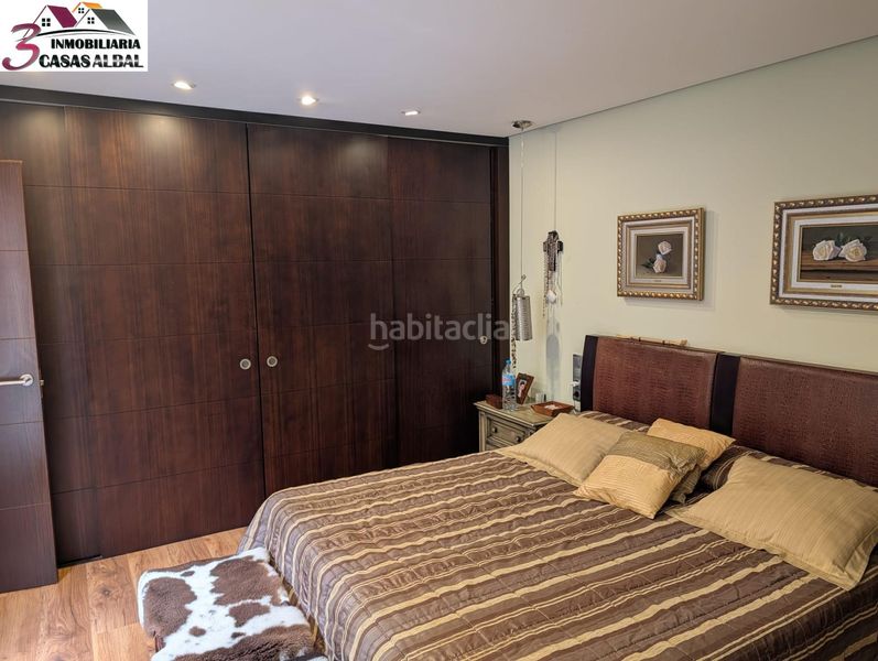 Foto 679fba33-5921-459b-8ce1-66aa88a32926. Casa  benetusser en Cortes-Huertas Madrid