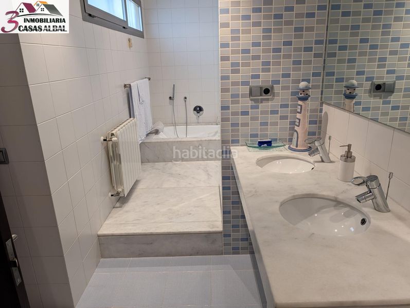 Foto f61de99e-957a-4329-8213-eb6c739d8ea5. Casa  benetusser en Cortes-Huertas Madrid