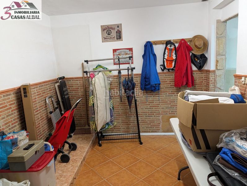 Foto c0109a21-1240-4120-887a-d92caee91222. Casa adossada amb aparcament a Albal