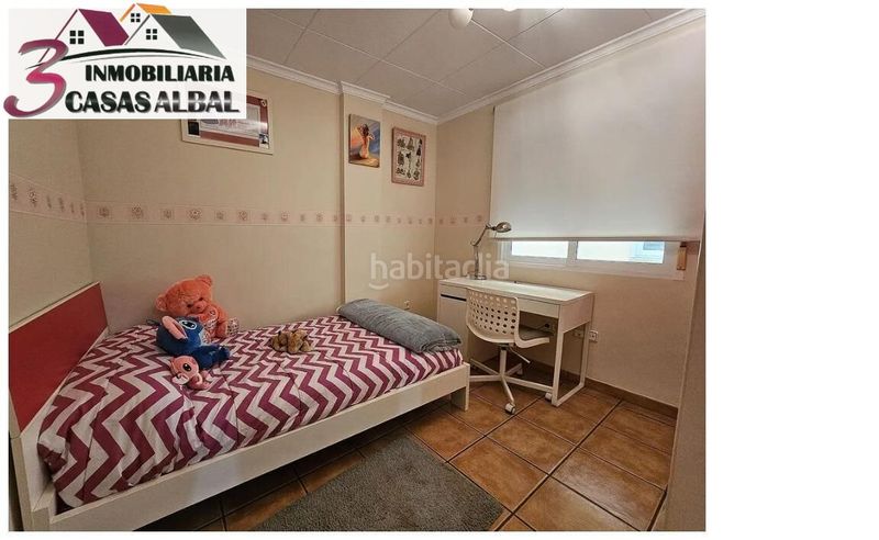 Foto 87d3c357-71e5-446e-ad3b-fdd9044e80ca. Casa  en Albal