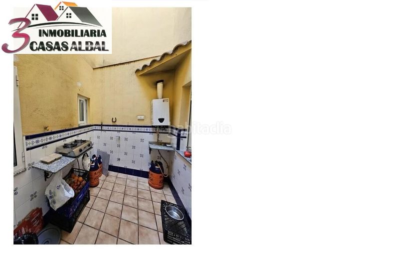 Foto d1f118d0-8111-4451-b389-0e117853f988. Casa  en Albal