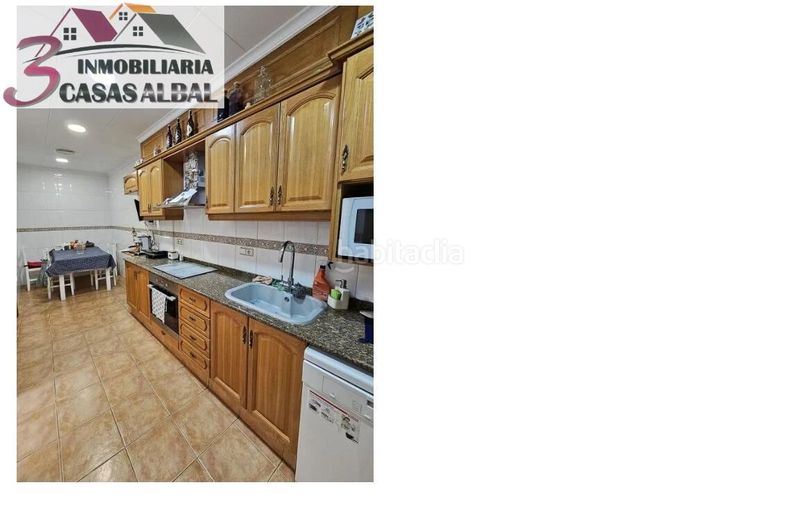 Foto fdc38aca-3298-4b3b-8cd4-1ab8e5b3d4a8. Casa  en Albal