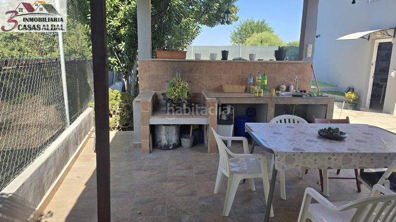 Foto a7f5fc81-0eff-43ab-8313-98f858e476c2. Xalet amb aparcament piscina a Valterna Paterna