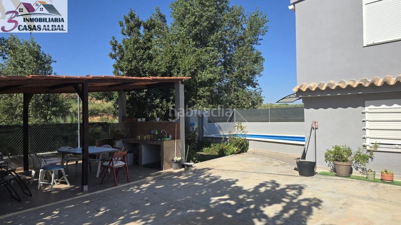 Foto e8c92368-7c33-424c-b9a2-7445ac8af28a. Xalet amb aparcament piscina a Valterna Paterna