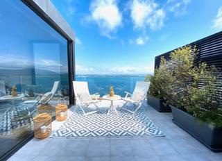Lloguer Pis  Calle antonio lópez. Apartamento en el centro, con terraza y vistas al mar y a la pla