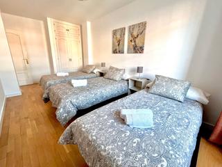Location Appartement  Calle ferrari. Espacios blanco plaza mayor