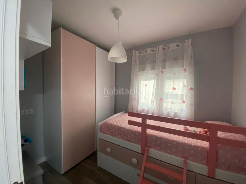 Foto d195ed0b-8e6a-4faa-8f4c-d7ab9861c3b3. Appartamento con riscaldamento in Isla Chica Huelva