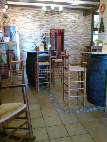 Foto b07d98f4-705c-4590-bb47-552e976d6353. Local comercial a sector p 80 a Caño Guerrero Almonte