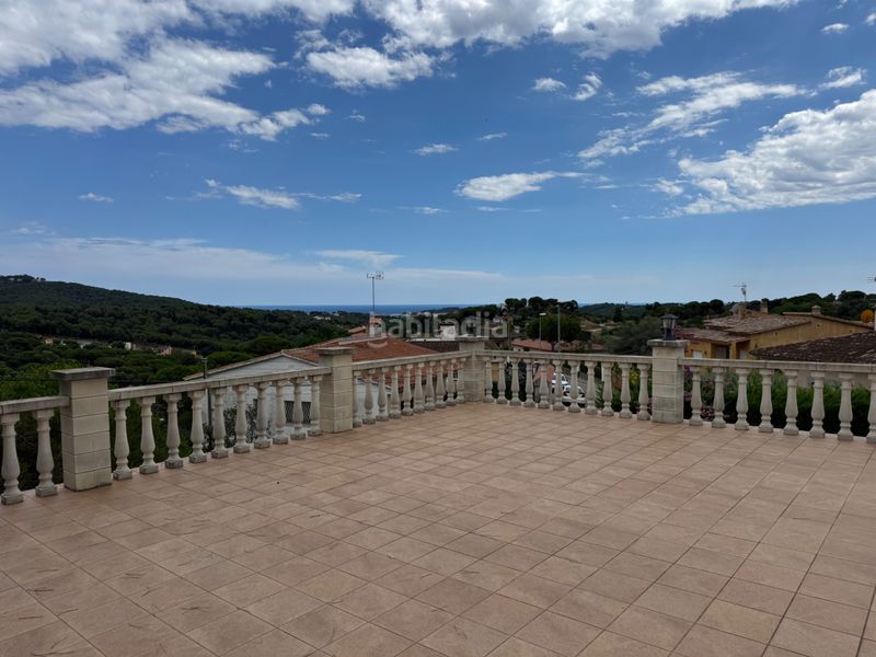 Foto 5f1ae551-bbc9-4970-8d36-6876ecfedf57. Casa amb xemeneia calefacció aparcament piscina a Lloret de Mar