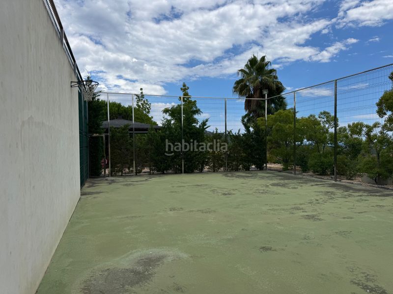 Foto ecc8b255-e747-4ef2-b354-42b1f2dad578. Casa amb xemeneia calefacció aparcament piscina a Lloret de Mar