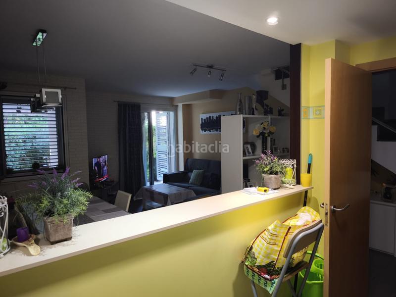 Foto 98d8f927-159b-401a-a5e8-de4a3e3bc093. Semi detached house with parking pool in Platja de Mont-roig Mont-roig del Camp