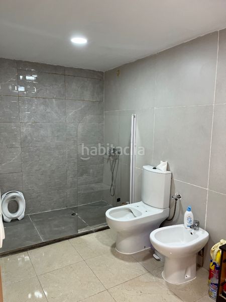 Foto 56587823-70ce-4ab9-b72a-03bff4cdd691. Casa aparellada a Ponent Reus