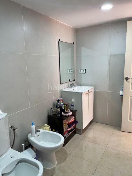 Foto ee058590-839c-4567-bd22-248b55f504c7. Casa aparellada a Ponent Reus