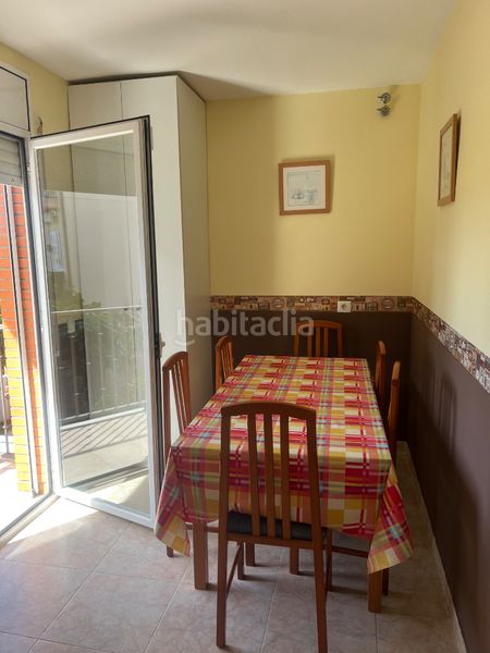 Foto f55c7e7e-2f0e-4e40-90dd-193a7bfacd3a. Casa adossada amb aparcament a casc antic - nou Cambrils Cambrils