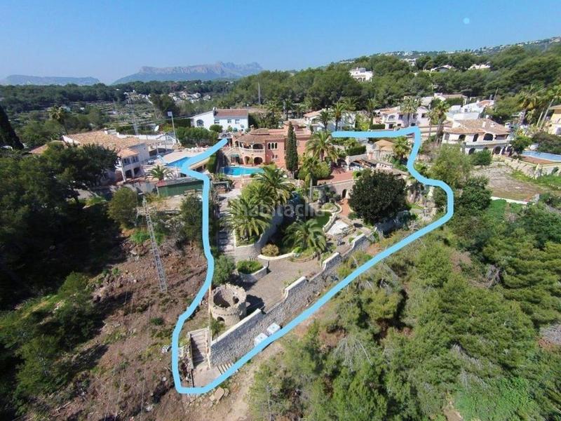 Foto 00a43e9b-4637-4188-a33b-925f545914be. Xalet amb calefacció aparcament piscina a Cala Advocat-Baladrar Benissa